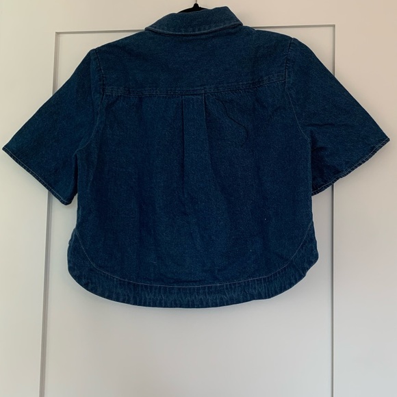 Cropped Jean Shirt - Picture 2 of 2